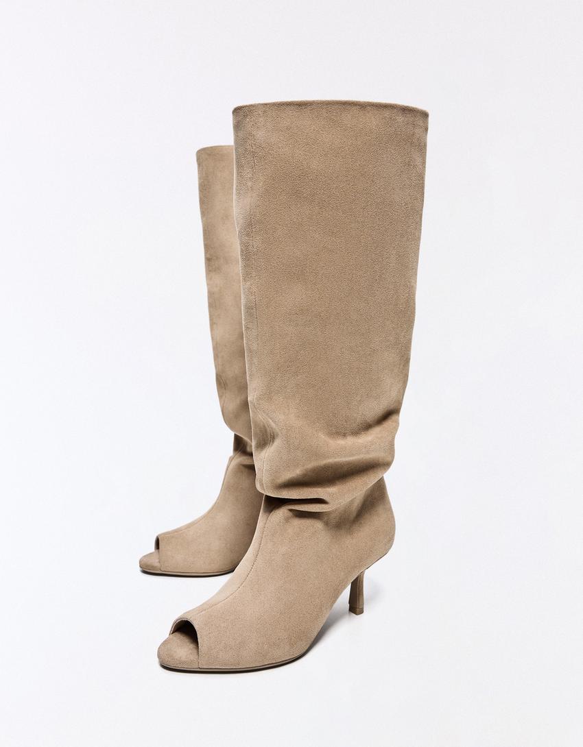 Split kitten heel boots